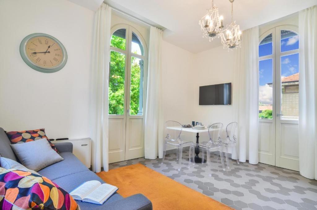 Italianway - Villa Massari 22 Milaan Buitenkant foto