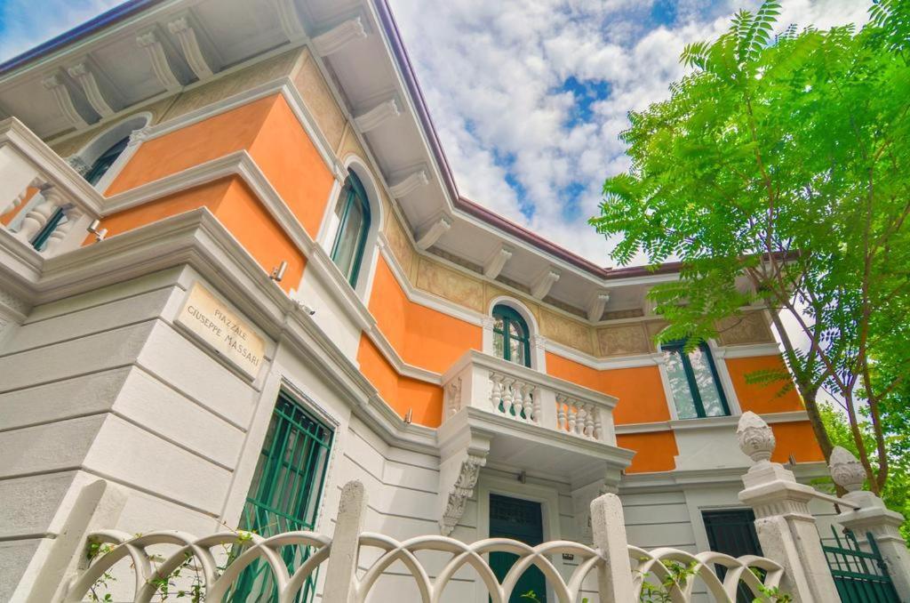 Italianway - Villa Massari 22 Milaan Buitenkant foto