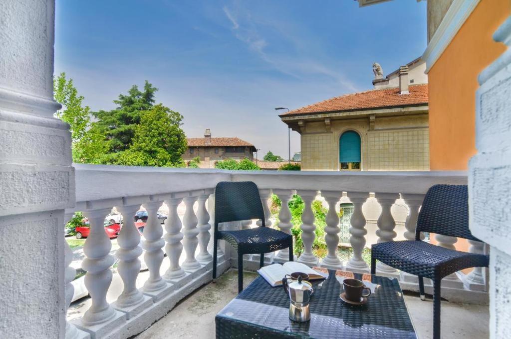 Italianway - Villa Massari 22 Milaan Buitenkant foto